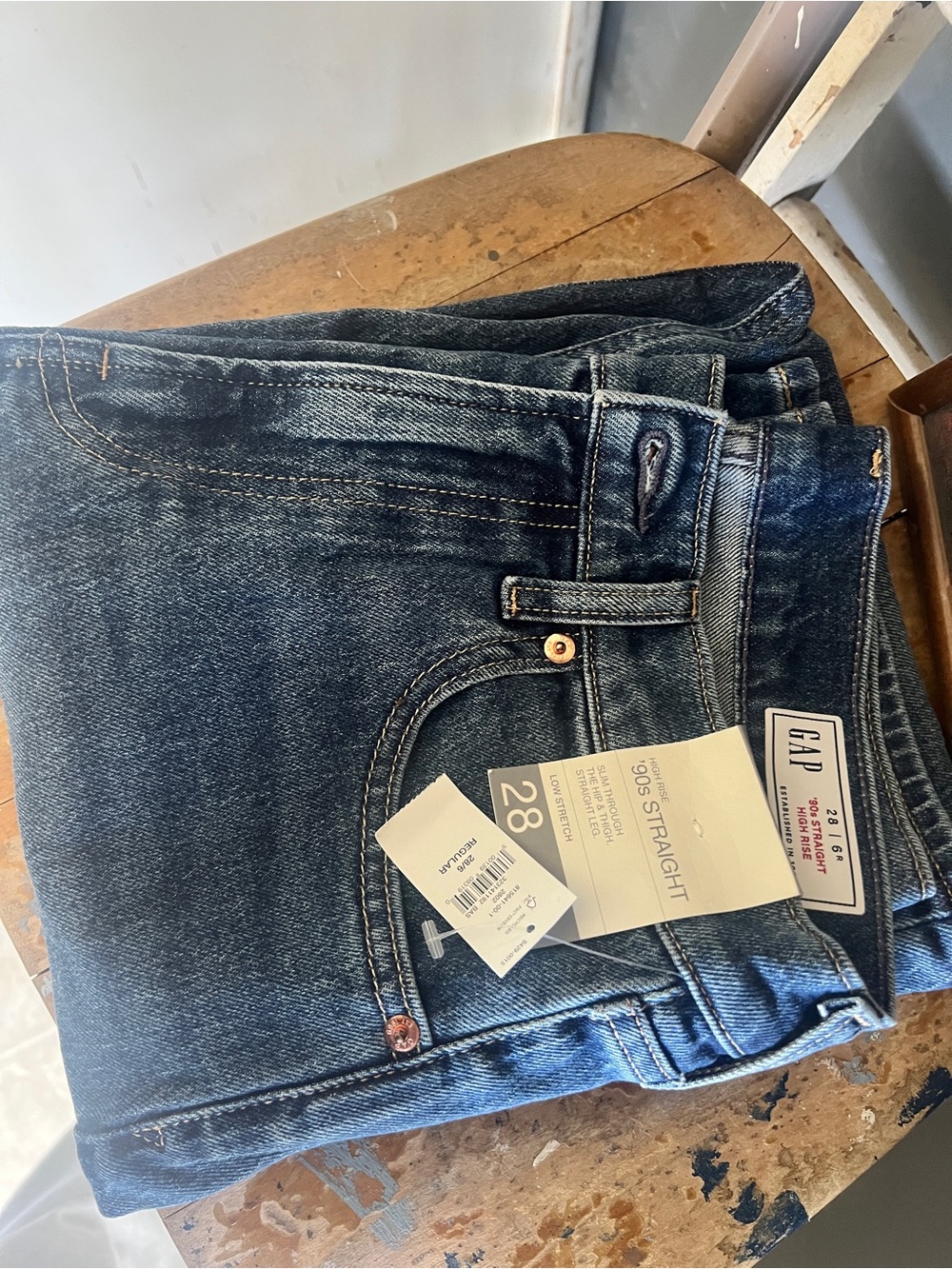 New with Tags Gap 90s Straight Jeans - Picture 7 of 8